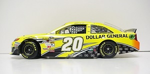 Matt Kenseth #20 1/24th 2013 Lionel Dollar General Toyota