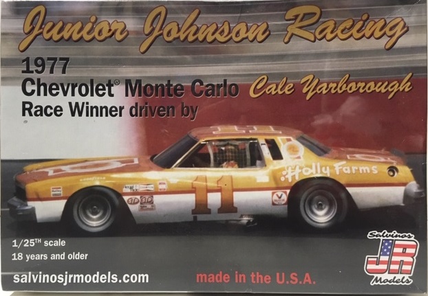 Junior Johnson Racing 1977 Holly Farms Monte Carlo Cale Yarborough race winner Salvinos JR Model kit