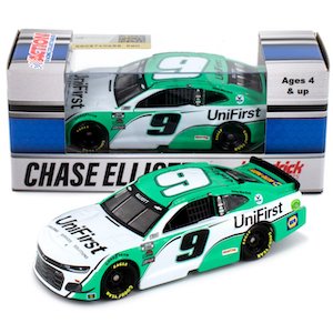 Chase Elliott  #9 1/64th 2021 Lionel Unifirst Camaro