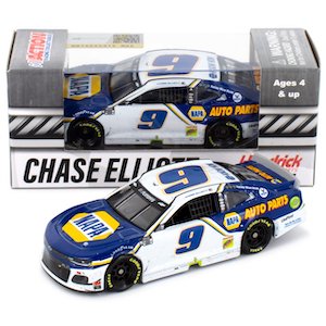 Chase Elliott  #9 1/64th 2020 Lionel NAPA Martinsville Win raced version Camaro