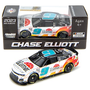 Chase Elliott  #9 1/64th 2023 Lionel LLumar Camaro