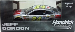 Jeff Gordon #24 1/64th 2015 Lionel 3M Chevy SS