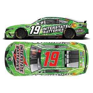 Martin Truex Jr #19 1/64th 2022 Lionel Interstate Batteries Toyota 