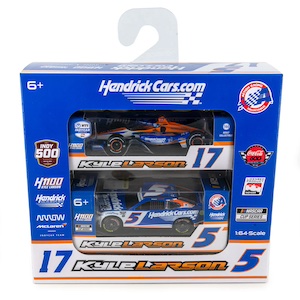 Kyle Larson #5 1/64th 2024 Lionel Hendrickcars.com y 500/Indy 500/Charlotte 2 car Qualifying  Set